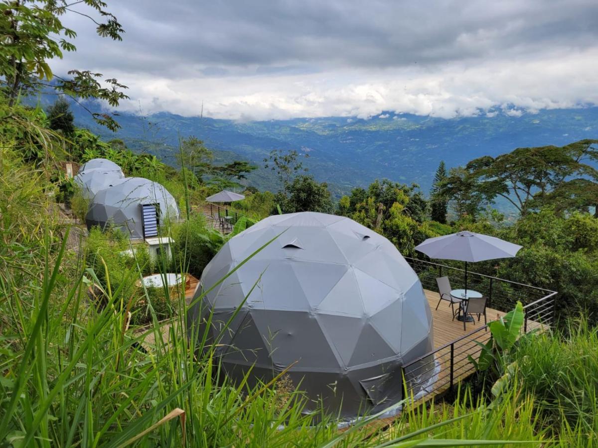 Solaris Glamping Exclusive Hotel Tena Екстериор снимка